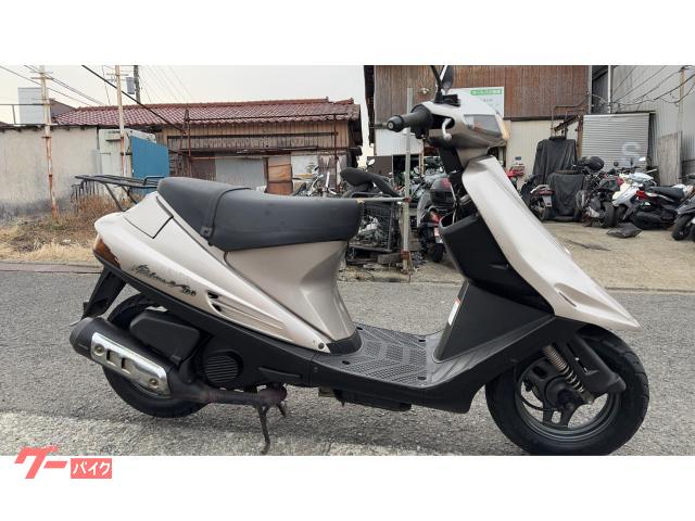 アドレスV100前期型 バッテリー新品 プラグエアクリ新品 ブレーキパッド新品 シート張り替え済 純正キー2本