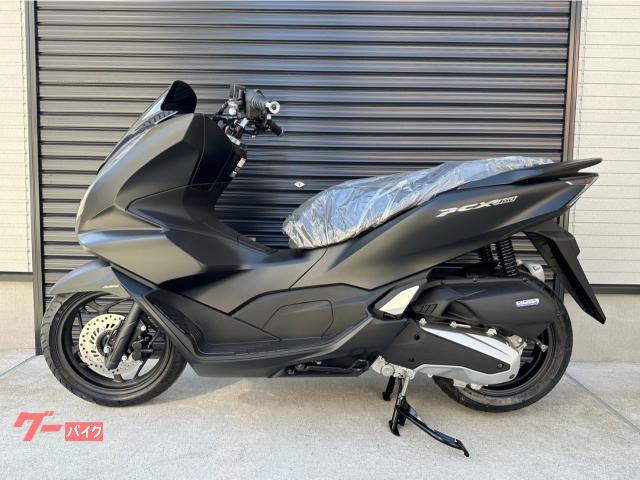 ホンダ ＰＣＸ１６０　マットブラック　２０２２年モデルの画像（東京都