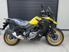 スズキ　Ｖ−ストローム６５０ＸＴ　２０２５年　最終モデル　チャンピオンイエロー