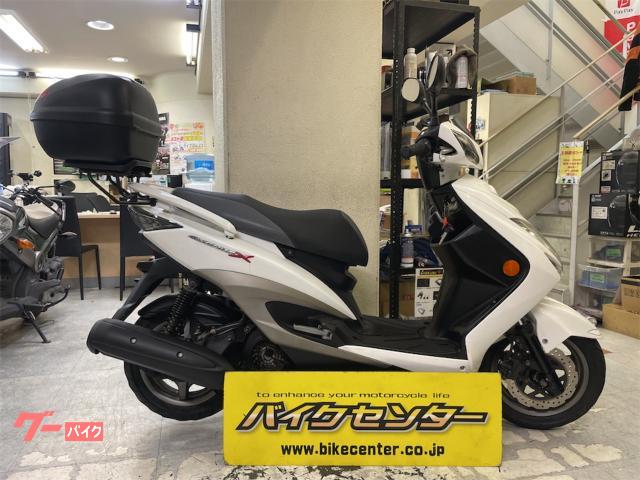 ヤマハ シグナスＸ ＳＲ ホワイト ＳＥ４４Ｊ型 リアボックス付｜バイクセンター 横浜｜新車・中古バイクなら【グーバイク】