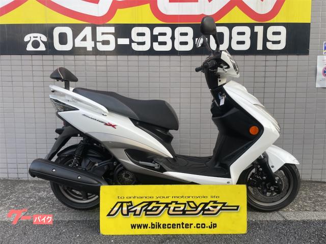 シグナスＸ　ＳＲ　ＳＥ４４Ｊ　ホワイト　２０１３年モデル　バックレスト付き