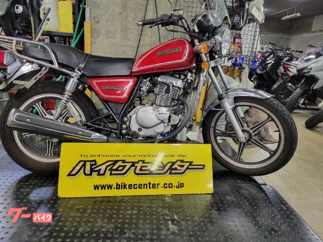 ＧＮ１２５−２Ｆ　レッド　キャブレターモデル　エンジンガード付