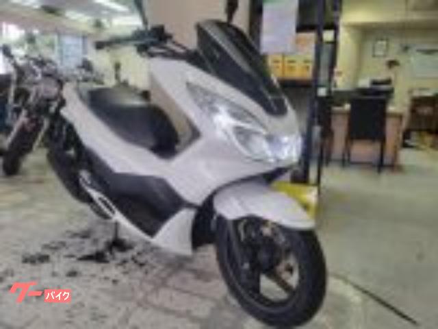 ホンダ PCX ホワイト JF56 2015年 フルLED｜バイク