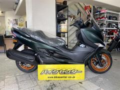 スズキ　バーグマン４００　ＡＢＳ　パールマットシャドーグリーン　２０２６年モデル