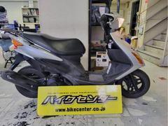 スズキ　アドレスＶ１２５Ｓ　２０１０　シルバー　時計付　セル付４ストインジェクションＡＴ　２７７４４