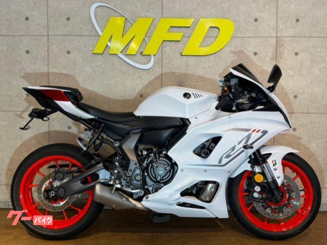 ＹＺＦ−Ｒ７　クイックシフター　ＥＴＣ２．０　リアフェンダーレス　社外スクリーン