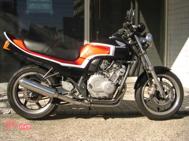 ＪＡＤＥ　ＣＢＸ２型カラー　フェンダーレスキット付き　オリジナルニューペイント