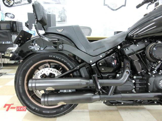 ＨＡＲＬＥＹ－ＤＡＶＩＤＳＯＮ ＦＸＬＲＳ ソフテイル ローライダーＳフルカスタム ジキル＆ハイドマフラー サドルマンシート  ケラーマンウインカー｜ＳＡＣ－ＭＯＴＯＲＳ｜新車・中古バイクなら【グーバイク】