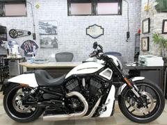 ＨＡＲＬＥＹ−ＤＡＶＩＤＳＯＮ　ＶＲＳＣＤＸ　ナイトロッドスペシャル　２０１７年式最終型モデル　バンス＆ハインズ製コンペティションマフラー