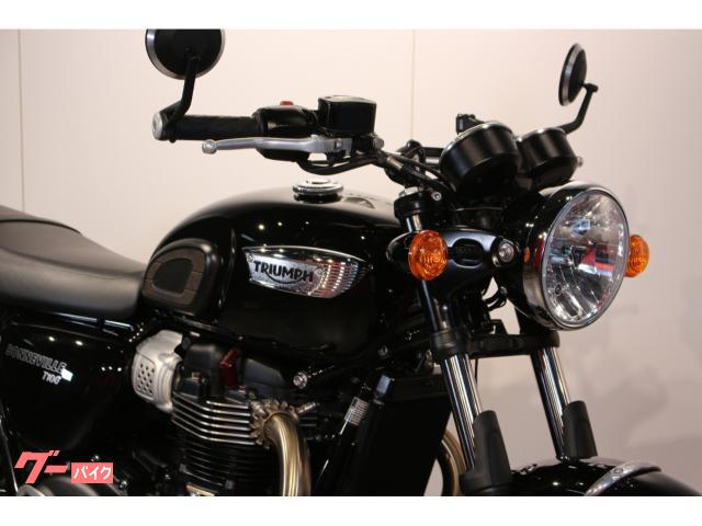 ＴＲＩＵＭＰＨ ボンネビルＴ１００ バーエンドミラー・グリップヒーター・サイドバッグ付｜トライアンフ埼玉南｜新車・中古バイクなら【グーバイク】