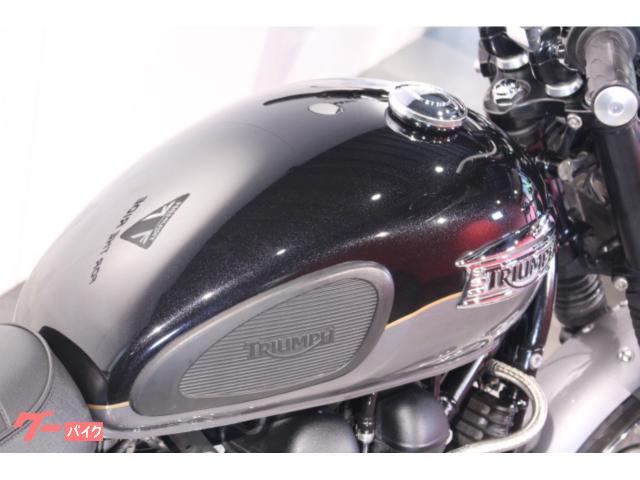 TRIUMPH ボンネビルT100 AELLAサイレンサー・空冷