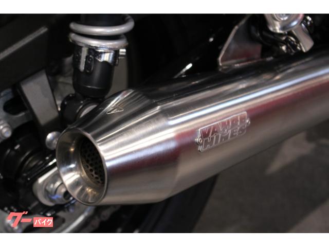 TRIUMPH ストリートツイン Vance＆Hinesマフラー