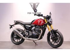 ＴＲＩＵＭＰＨ　スピード４００　登録済未使用車