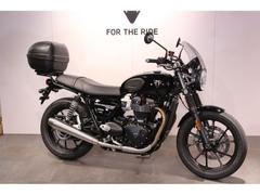 ＴＲＩＵＭＰＨ　スピードツイン９００　エンジンガード・純正トップボックス付