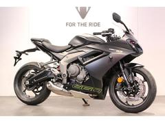 ＴＲＩＵＭＰＨ　デイトナ６６０　登録済未使用車