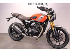 ＴＲＩＵＭＰＨ　スクランブラー４００Ｘ