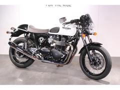 ＴＲＩＵＭＰＨ　スラクストンＡＣＥ