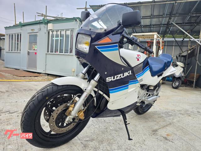 スズキ RG250ガンマ 最初期型／純正塗装／レーシングチャンバー