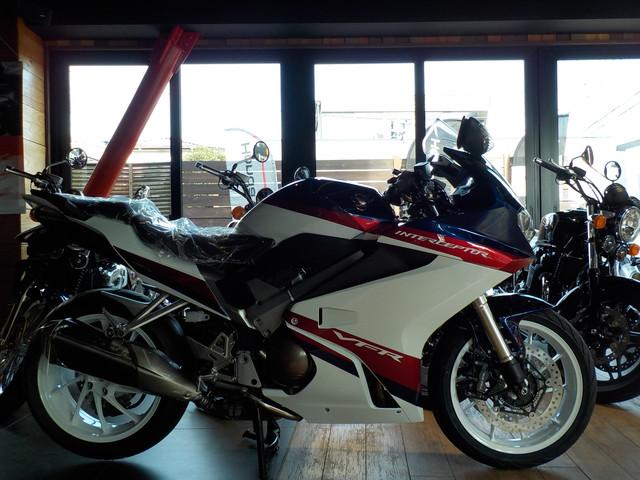 ホンダ ｖｆｒ８００ｆ ホンダドリーム茅ヶ崎 新車 中古バイクなら グーバイク