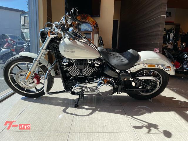 ＨＡＲＬＥＹ－ＤＡＶＩＤＳＯＮ ＦＸＬＲ　ソフテイル　ローライダーの画像（神奈川県