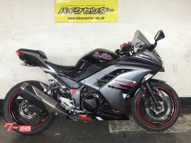 Ｎｉｎｊａ　２５０　ＡＢＳ　２０１３年モデル　ブラック　６速ＭＴ