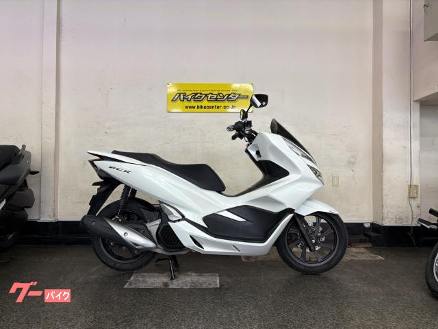ＰＣＸ　２０１８年モデル　パールジャスミンホワイト　グリップヒーター搭載　ＬＥＤ灯火類　インジェクション　ノーマル