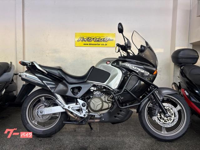 ＸＬ１０００Ｖ　バラデロ　２０００年モデル　５速ＭＴ　初期型キャブレーターモデル　タンク容量２５Ｌ　ＥＴＣ　グリップヒーター