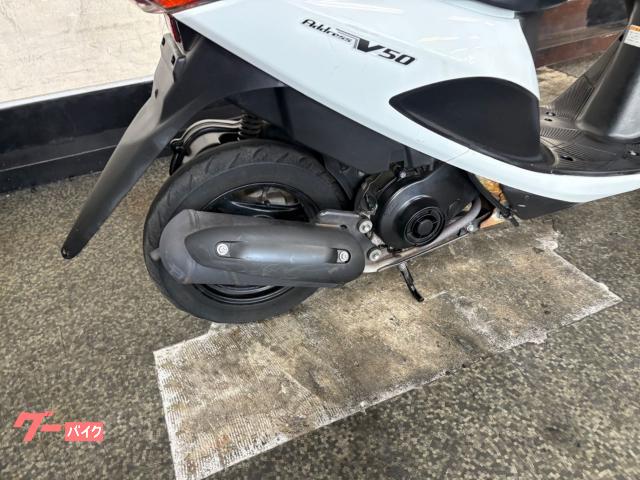 スズキ アドレスV50 2015年モデル スプラッシュホワイト フル スズキ アドレスV50 2015年モデル スプラッシュホワイト フル