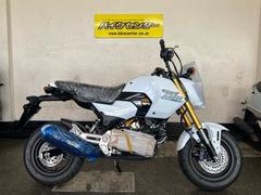 ホンダ　グロム　パールホライゾンホワイト　国内新車　現行モデル　５速ＭＴ　ヘッドライトＬＥＤ　デジタルメーター