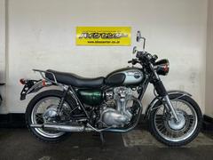 カワサキ　Ｗ８００　２０１１年モデル　　メタリックダークグリーン　５速ＭＴ　ＥＴＣ　リアキャリア　インジェクション