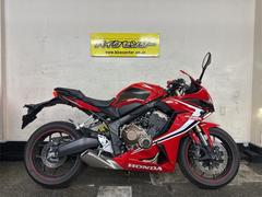 ホンダ　ＣＢＲ６５０Ｒ　２０１９年モデル　グランプリレッド　車検新規２年付　ＵＳＢポート　エンジンスライダー　マルチバー　ヘルメットロック
