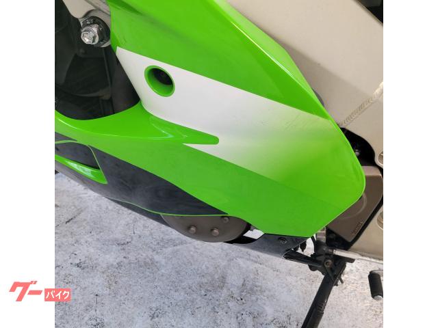 カワサキ Ｎｉｎｊａ ＺＸ－９Ｒ｜バイクショップバブル｜新車・中古 