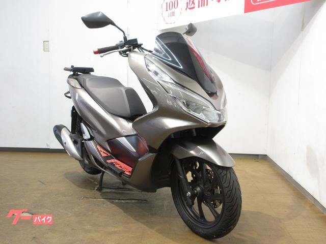 ホンダ PCX／JF81型／カスタムバーエンド／トップケースステー
