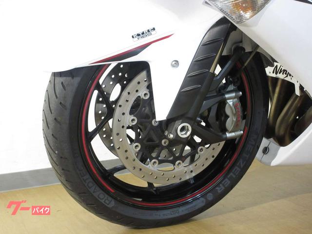 カワサキ Ninja ZX－14R／ ABS／オーリンズ製リア