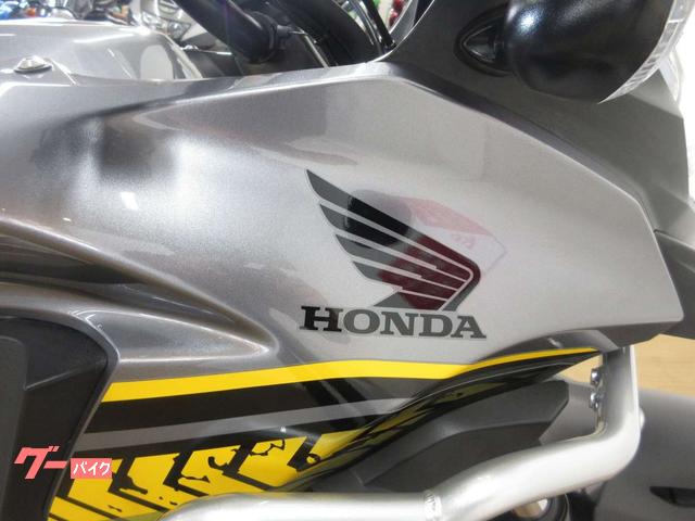 ホンダ 400X／NC47型／GIVI製リアボックス／エンジン