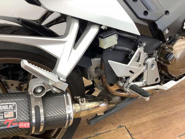 ホンダ VFR800F 2017年モデル シングルシートカウル装備
