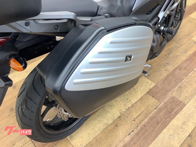 ホンダ NC750X DCT 2014年モデル 純正オプション サイド