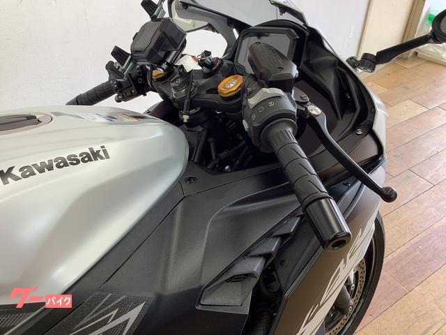 カワサキ ニンジャZX－4R SE 2025年モデル 純正オプション