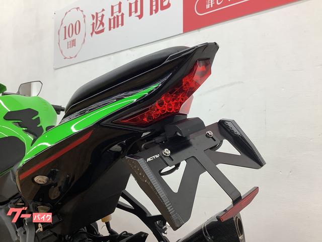 カワサキ Ninja ZX－25R アクラポヴィッチサイレンサー