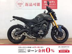 ヤマハ　ＭＴ−０９　２０１４年モデル　ストライカー製バックステップ　カーボンフェンダー　エンジンスライダー