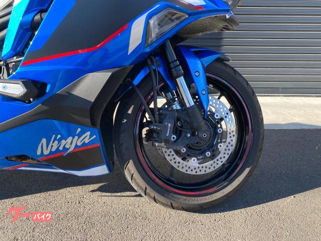 カワサキ Ninja ZX－4R SE 2024年モデル BEET製