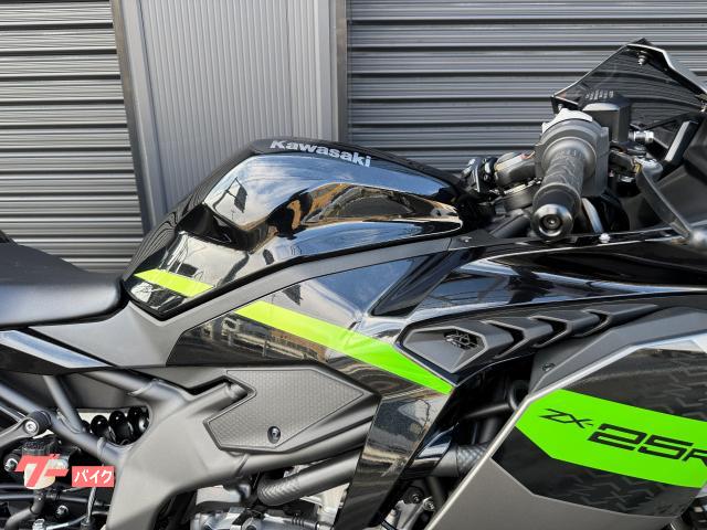 カワサキ Ninja ZX－25R SE 2026年モデル｜カワサキ