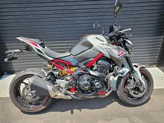 カワサキ　Ｚ９００　オーリンズサスペンション　純正フレームスライダー　ＤＣソケット　エンジンカバーリンク