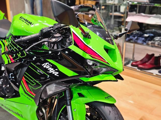 カワサキ Ｎｉｎｊａ ＺＸ－６Ｒ ＫＲＴ ＥＤＩＴＩＯＮ ２０２４年 