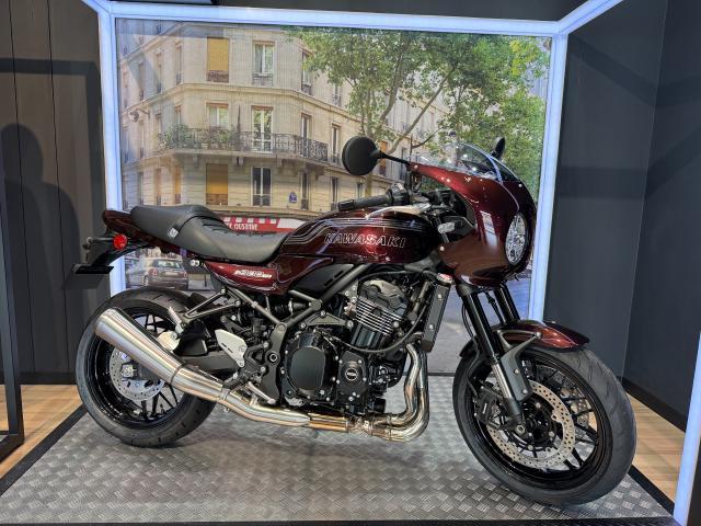 カワサキ Z900RSカフェ 2027年モデル クイックシフター