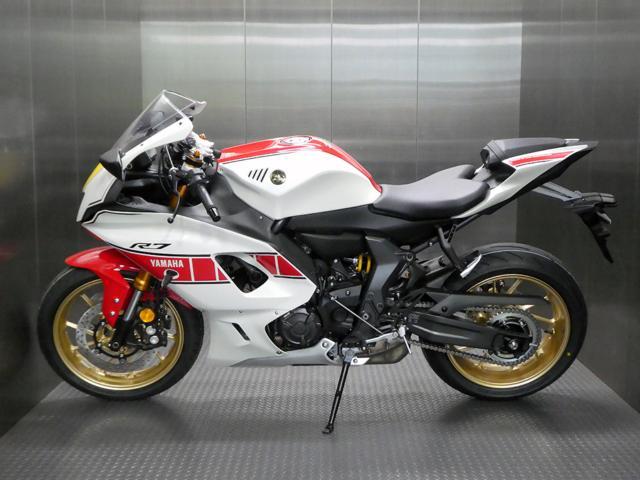 希少 アルファロメオ ロードバイク R7 ホワイト Alfa Romeo（アルファロメオ） Speciale-R7 （AL-ROAD7021