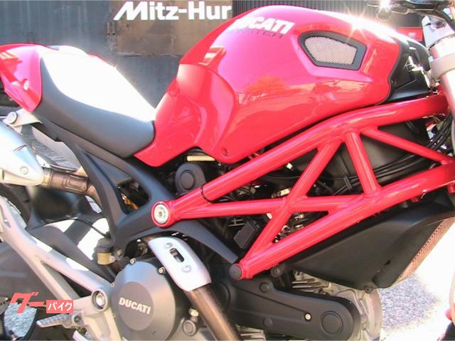 DUCATI バイクシート 赤　MHRシングルシートカウル DUCATI バイクシート 赤 MHRシングルシートカウル DUCATI バイクシート