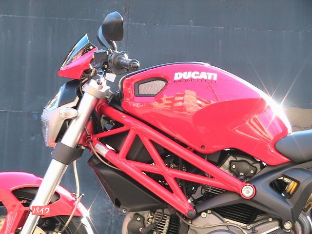 DUCATI モンスター696＋ マイクロビキニカウル シングル