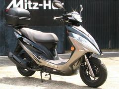 ＫＹＭＣＯ　ＧＰ１２５ＶＣＢＳ　正規輸入車両　脱着式リアトップケース装着　オートシートオープナー　ＵＳＢ給電装置装備　フルノーマル