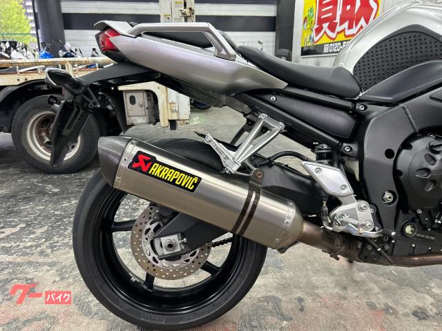 ヤマハ ＦＺ１ ＦＡＺＥＲ ＲＮ１７Ｎ ２００６年モデル ＥＴＣ アクラポビッチマフラー シフトインジケーター 社外レバー｜バイクセンター  多摩センター｜新車・中古バイクなら【グーバイク】